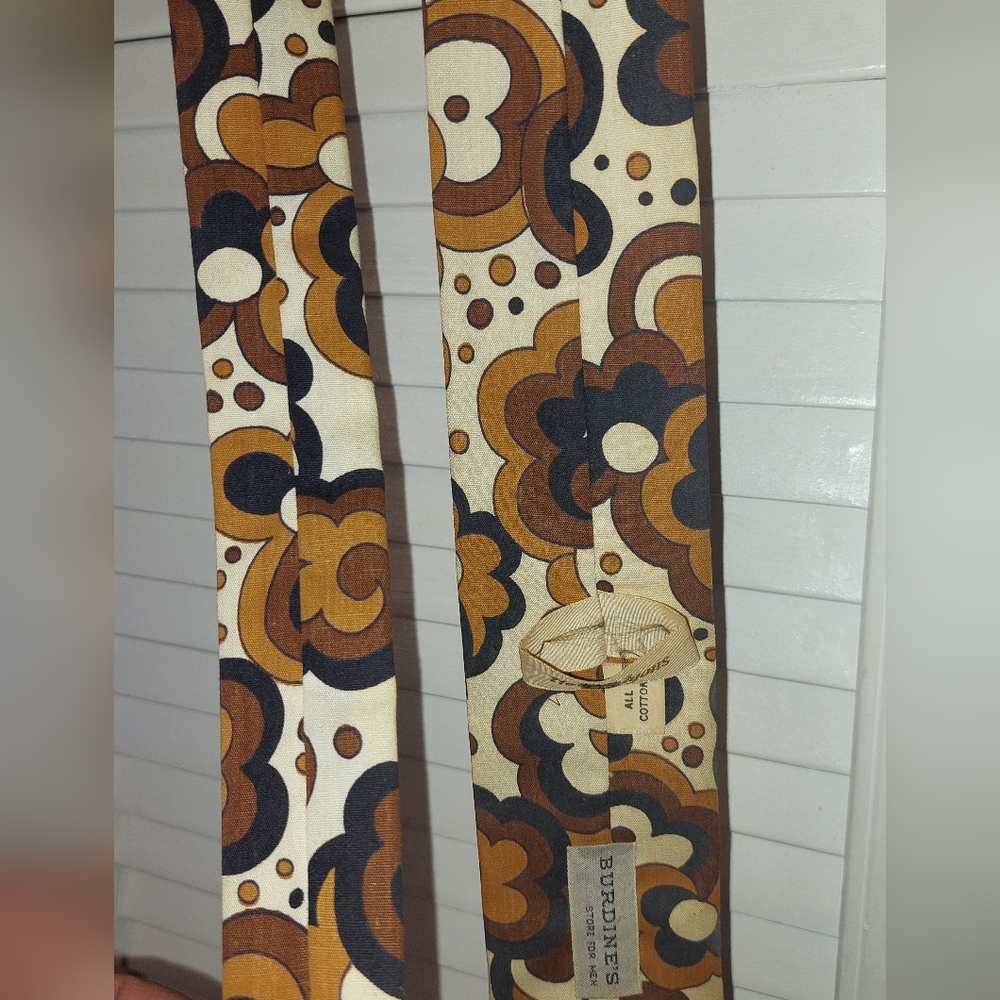 Vintage 1960s Burdines Retro Floral Patterned Tie